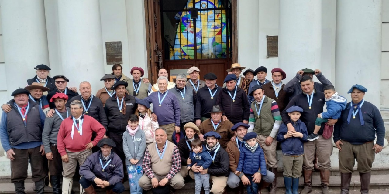 Partieron hacia Lujn los Gauchos Peregrinos